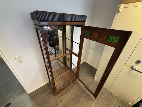 Antike vitrine aus - antike,