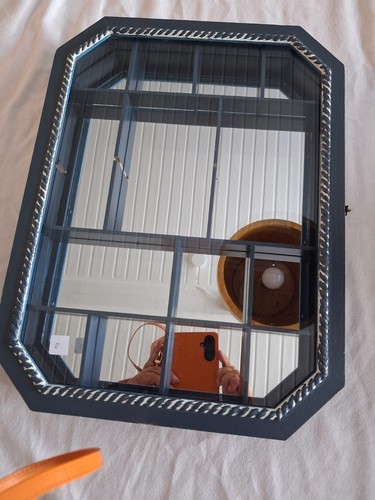 Octacon vitrine - e:,